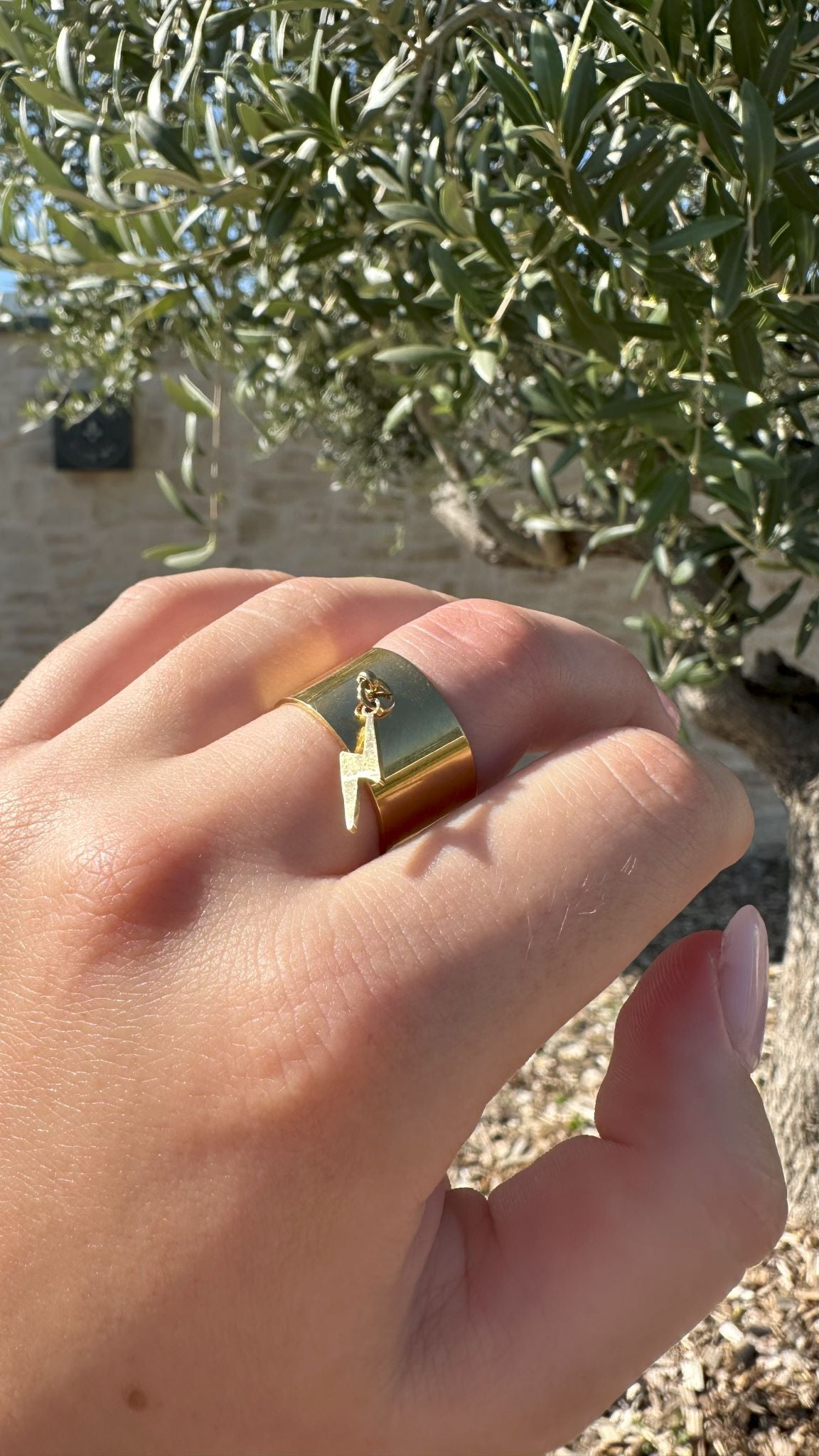 Daria / Bague breloque éclair